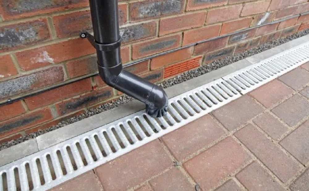 6. Оцинкованная решетка для ливневки.png