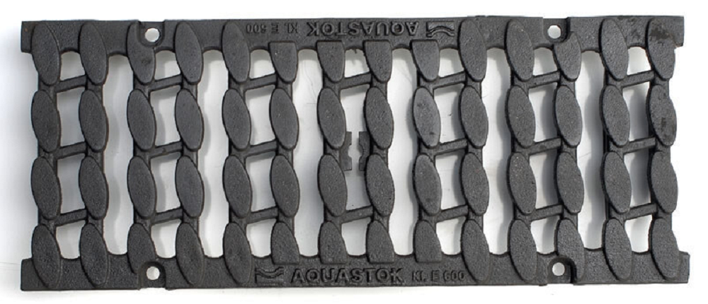 3. Чугунная решетка на желоб.png